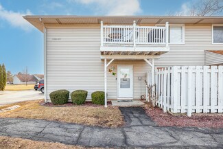 2363 Carnation Dr Unit 301D, Crest Hill, IL 60403