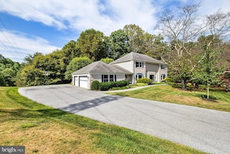 20 Highfield Ct, Cockeysville, MD 21030