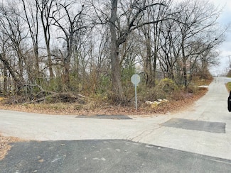 26 Ridgeland Ave, Fox Lake, IL 60020