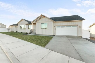 1807 N Arties Rd, Spokane Valley, WA 99016