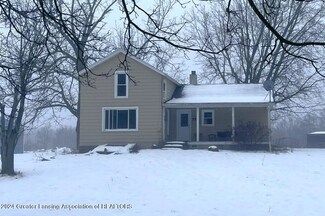 7856 Newberry Rd, Durand, MI 48429