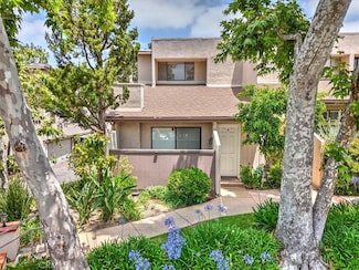 15141 Magnolia Blvd Unit A, Sherman Oaks, CA 91403