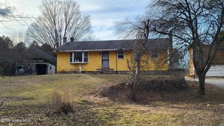 143 Pearl St, Crown Point, NY 12928