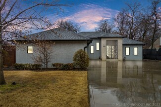 2552 E 16th St, Tulsa, OK 74104