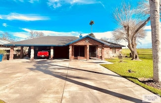 409 Robertson St, Los Indios, TX 78567
