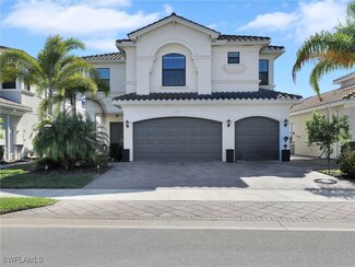 4478 Kensington Cir, Naples, FL 34119