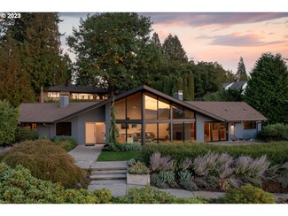 420 SE 65th Ave, Portland, OR 97215