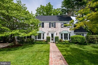 3315 Cummings Ln, Chevy Chase, MD 20815