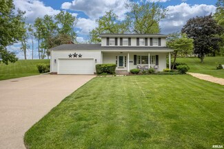 306 Oakview Dr, Aledo, IL 61231
