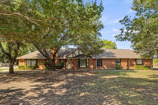 16 S Ridge Cir, Rockwall, TX 75087