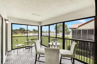 1102 Republic Ct, Deerfield Beach, FL 33442