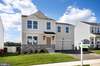229 Grayling Rd, Inwood, WV 25428