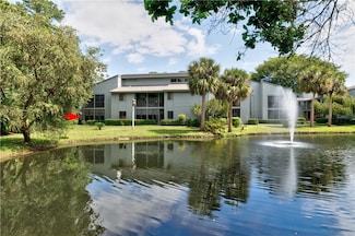 2125 Pine Creek Blvd Unit 104, Vero Beach, FL 32966