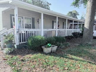 3810 Wayne St, New Albany, IN 47150