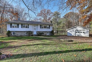 97 Winsor Rd, Foster, RI 02825