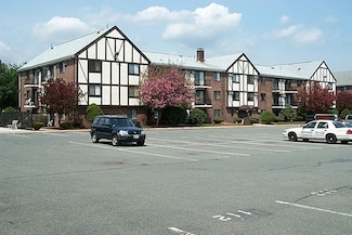 59 Highland Glen Dr Unit 328, Randolph, MA 02368