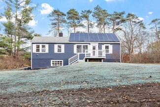 25 Eastern Ave, Lunenburg, MA 01462