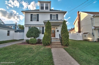 139 Dorrance St, Wyoming, PA 18644