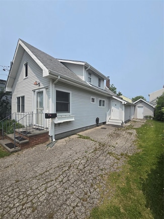 847 Mckinley St, Baldwin, NY 11510