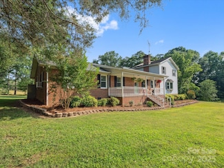 1238 Carl Allen Rd, Edgemoor, SC 29712