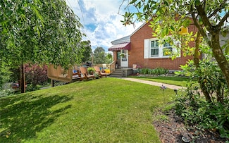 414 William St, West View, PA 15229