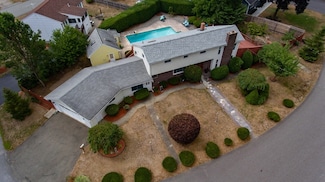 96 Sunset Dr, Brockton, MA 02301