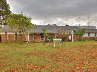 9101 Haskell Dr, Broken Arrow, OK 74014