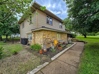 1067 Us Highway 56, Council Grove, KS 66846