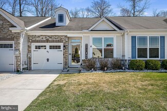97 Starfire Ct, Dover, DE 19901