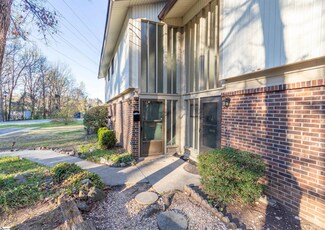 102 Briarview Cir, Greenville, SC 29615