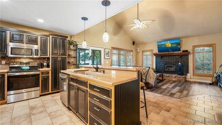 6742 Boulder Dr, Osage Beach, MO 65065