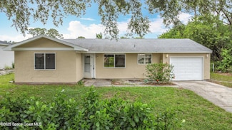 766 Cleaves St SE, Palm Bay, FL 32909