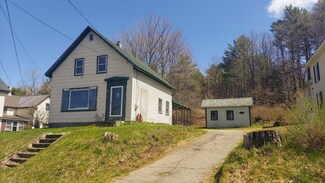 22 Pleasant St, Dover Foxcroft, ME 04426