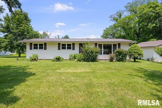 14003 78th Ave W, Taylor Ridge, IL 61284