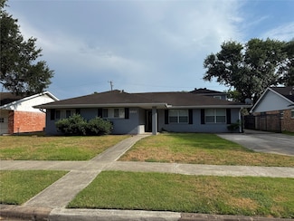 5811 Mcknight St, Houston, TX 77035