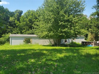 4874 S Slate Ford Rd, Scottsburg, IN 47170
