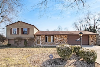 1220 Marguerite Ave, Elkhart, IN 46514