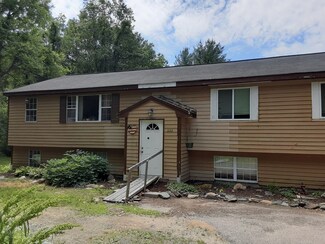 222-1/2 South Rd, Pepperell, MA 01463