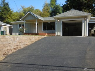 2108 Rocky Point Rd NW, Bremerton, WA 98312