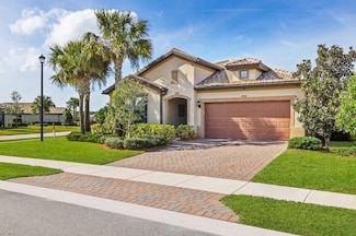 239 SE Courances Dr, Port Saint Lucie, FL 34984