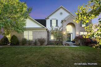 4656 Canterwood Ct NE, Ada, MI 49301