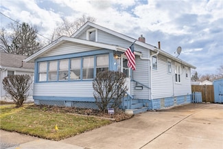 1206 Neptune Ave, Akron, OH 44301