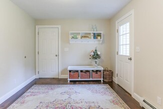 3 Stonewall Way, Durham, NH 03824