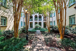 505 N Arthur Ashe Blvd Unit U15, Richmond, VA 23219