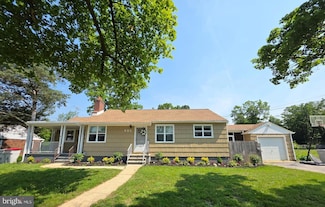 882 Sawyer Ave, Vineland, NJ 08360