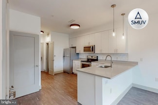 301 Mcmechen St Unit 216, Baltimore, MD 21217