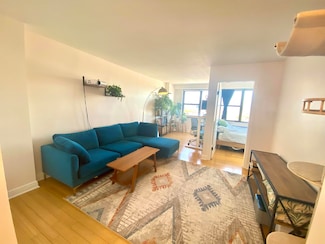 500 Central Ave Unit 1115, Union City, NJ 07087