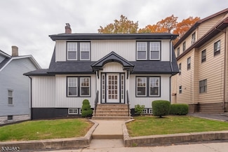 299 Greylock Pkwy, Belleville, NJ 07109