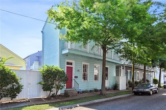 1109 Austerlitz St, New Orleans, LA 70115