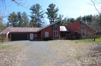 665 Hearts Content Rd, Cairo, NY 12413